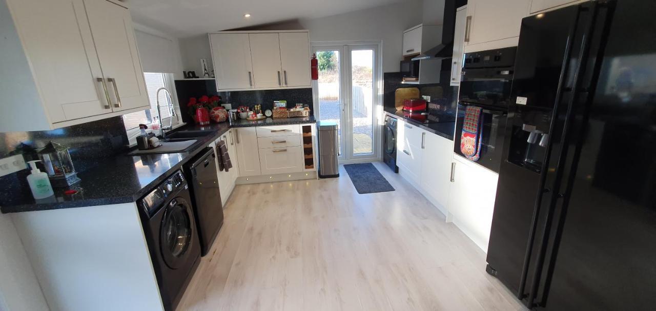 Spacious Well Equipped Chalet Bungalow Close To Nairn, Auldearn Екстер'єр фото